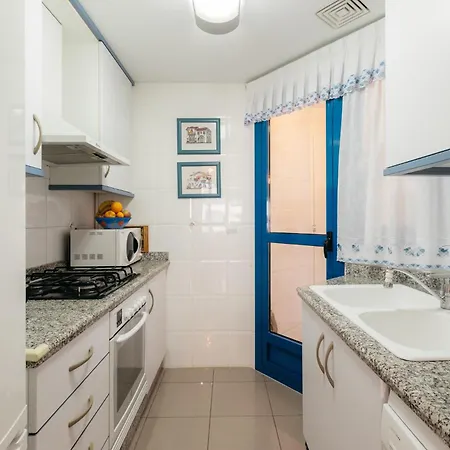 Resort Beach Valencia Apartman