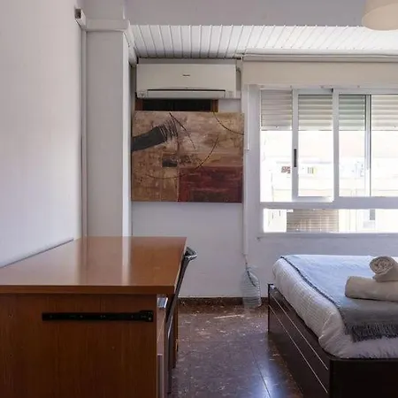 Quarto em Acomodações Particulares Habitación Cardenal 5