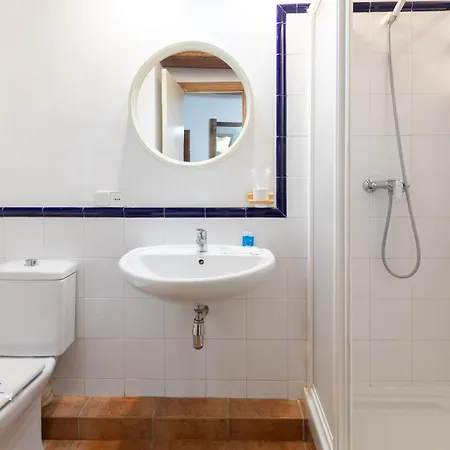 Apartman Travel Habitat Plaza Del Pilar. *