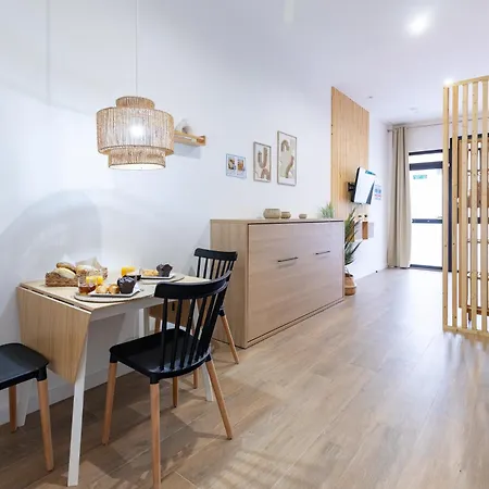 Travel Habitat Mediterranean Lofts * Valencia