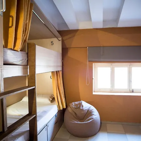 River Hostel Valencia