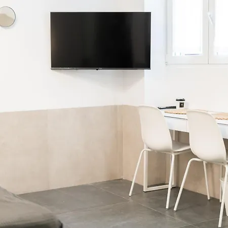 Aptuvalencia Apartment