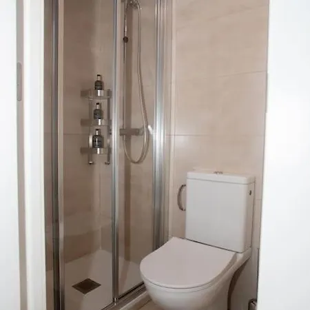 Acogedor Frente A Torres De Serrano Apartment Valencia