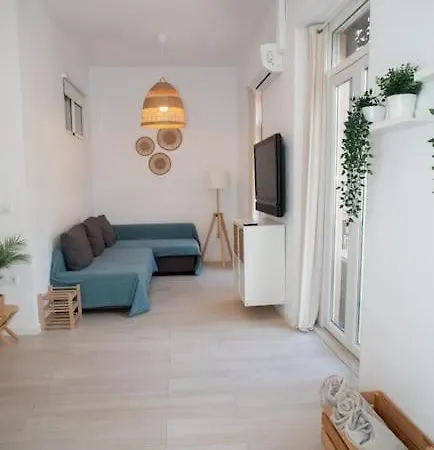 Acogedor Frente A Torres De Serrano * Valencie