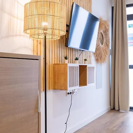 Travel Habitat Mediterranean Lofts 아파트 *