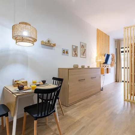Travel Habitat Mediterranean Lofts Apartment Valencia