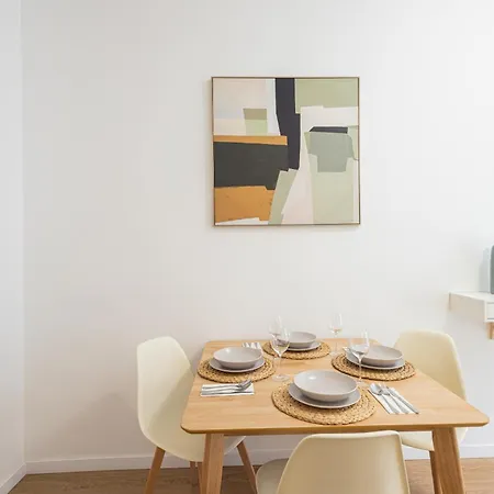 Florit Flats - The Maritim Serreria