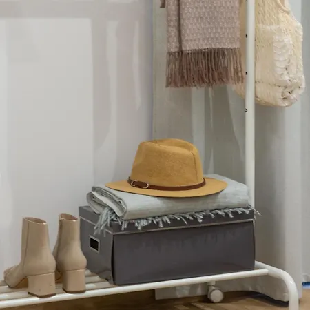 Vlc Host- Fray Pedro Bed & Breakfast Valencia