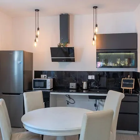 Apartamento Conectado Y Moderno, Ven A Vlc! *