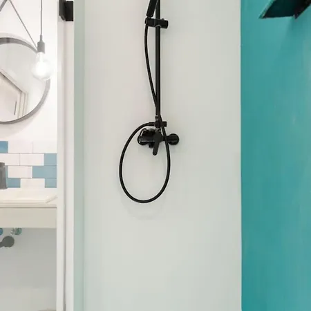 Apartment Acogedor Frente A Plaza Del Cedro Valencia