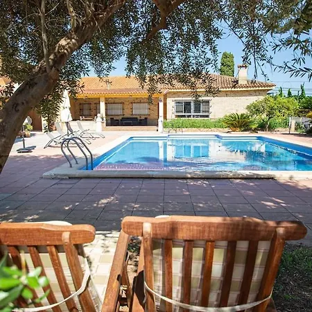 Villa Con Piscina Y Barbacoa 13 Personas Cerca Del Metro *