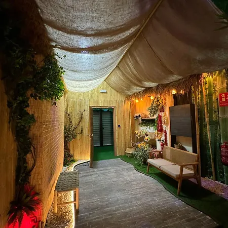 The Pod Village ホステル バレンシア