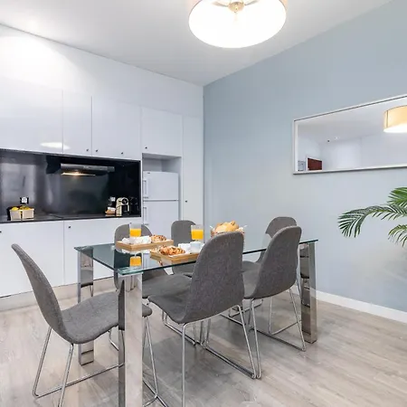 Apartamento Travel Hábitat Ayuntamiento Valência