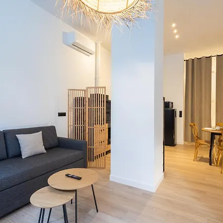 Florit Flats - The Blasco Ibanez Apartment
