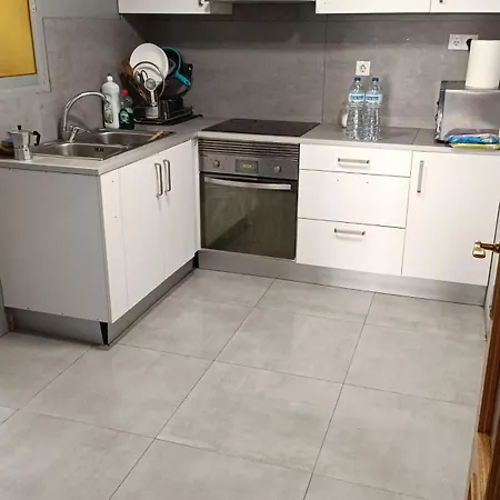 Habitacion A 10 Minutos Del Centro De Валенсия