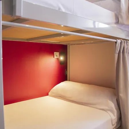 Room00 Albergue