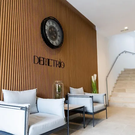 Apartment Demetrio By Alma