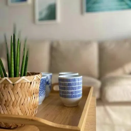 Apto. Luminoso Con Vistas En Playa De La Patacona Valencia