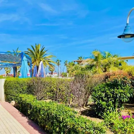 Apto Con Vistas A La Playa De La Patacona * Valencie