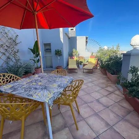 Sky Haven Apartment