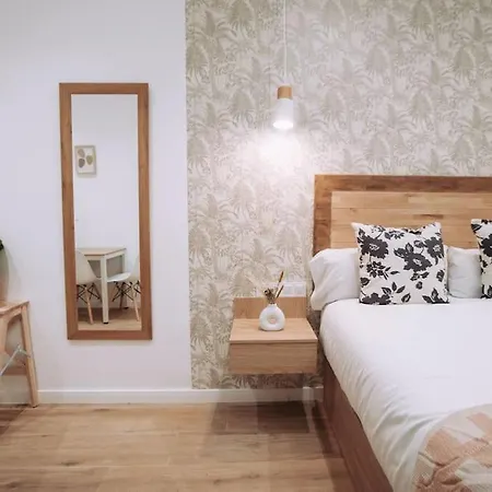 Nuevo Y Moderno Loft En Amistat