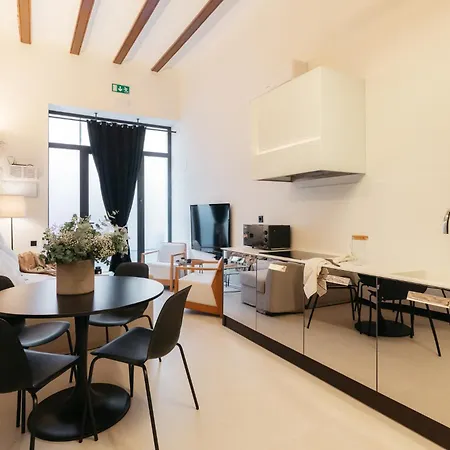 Apartamento Lovely Exclusivity In Center