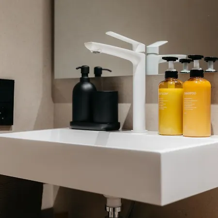 Апартаменты Lovely Exclusivity In Center Валенсия