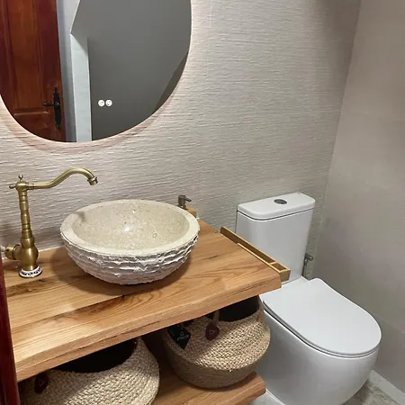 Dream Big With Jacuzzi And Terrace In Ruzafa Apartment Valencia