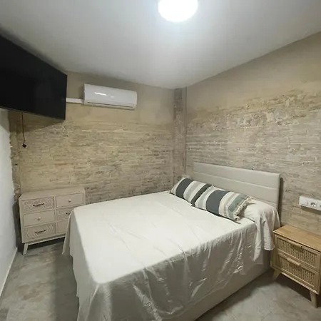 Dream Big With Jacuzzi And Terrace In Ruzafa Apartment *