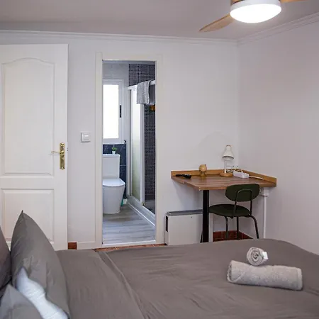 Апартаменты Amplio & Renovado 5 2 Banos Y Balcon