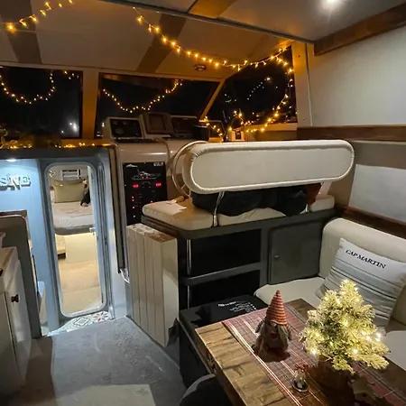 Barco Playa * Βαλένθια