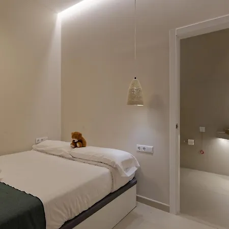 Osito Hub - Esteban Ballester Apartament Walencja