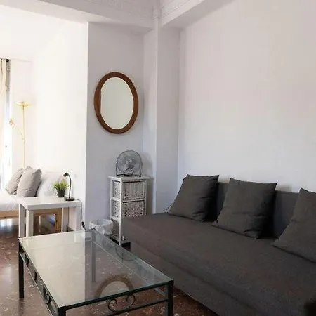 Cardenal 3 Homestay Valencia