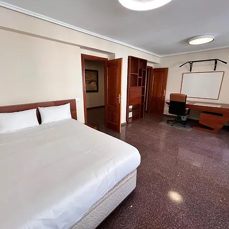 Apartament Singularstays Archiduque Carlos