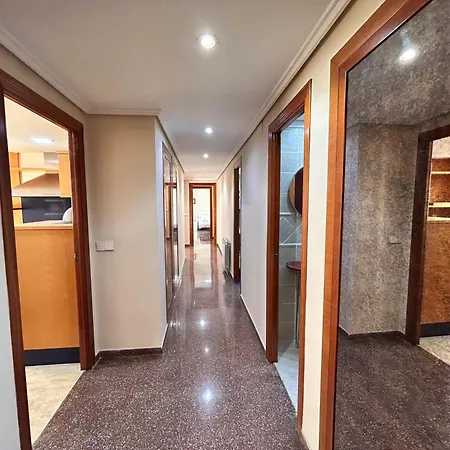 Apartament Singularstays Archiduque Carlos *