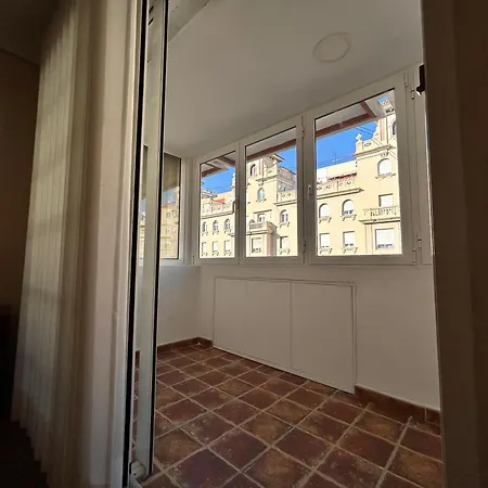 Apartament Singularstays Archiduque Carlos *