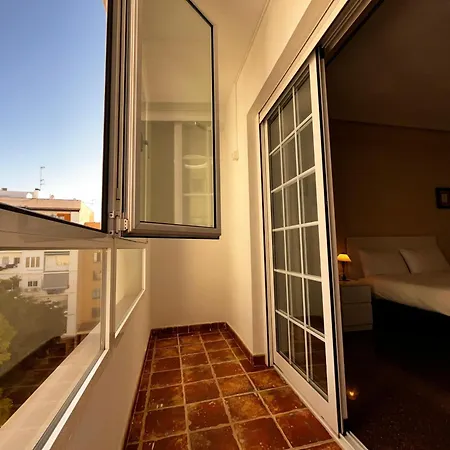 Apartament Singularstays Archiduque Carlos *