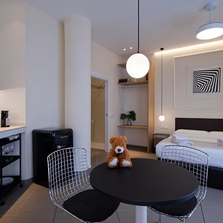 Osito Hub - Llorens Apartament
