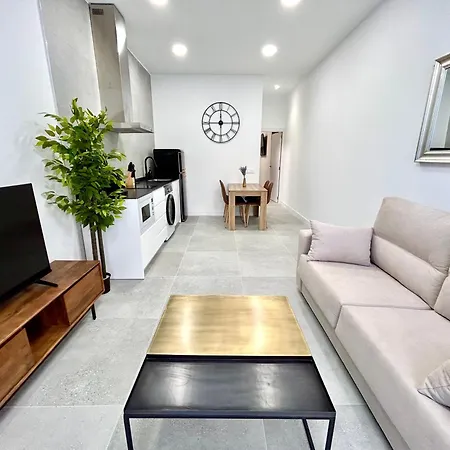 Apartment Urban Escape - Comfort Meets Luxury Valencia