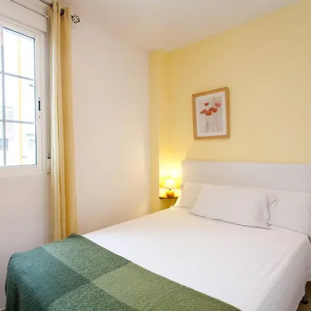 Comfy And Luminous With Balcony Appartement *