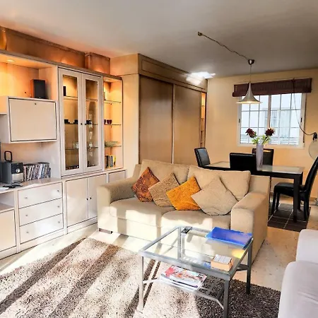 Comfy And Luminous With Balcony Apartment Valencia