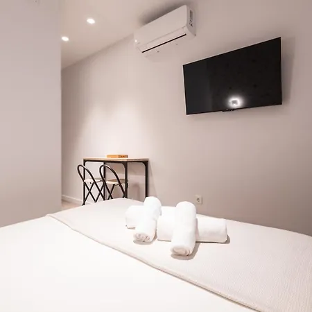 Yard Patraix By Concept Flats