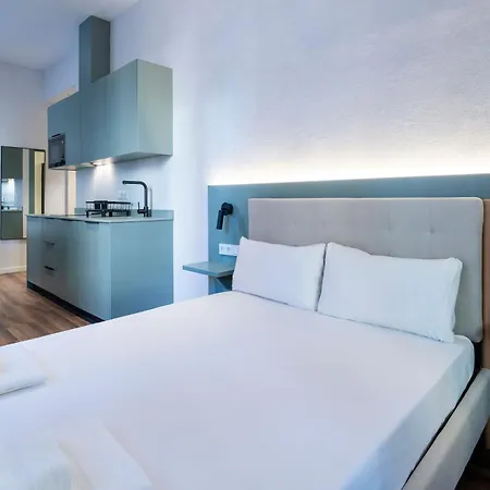 Vlc Host - Reina 168 Valencia