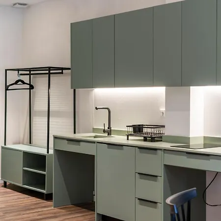 Szálloda Vlc Host - Reina 168