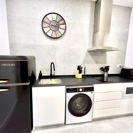 Apartamento Convenient, Charming 15 Mins From Center *