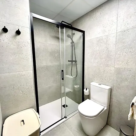 Convenient, Charming 15 Mins From Center Valencia