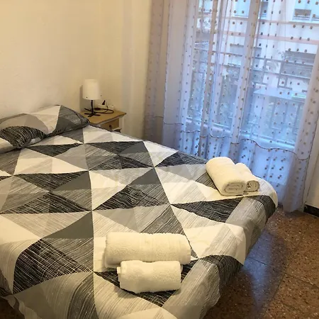 Accommodatie bij particulieren Alojamiento Puerto De Dos Dormitorios, Cocina Y Bano Valencia