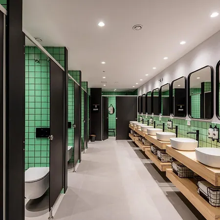 Colo Colo - Single Private Beds Hostel *