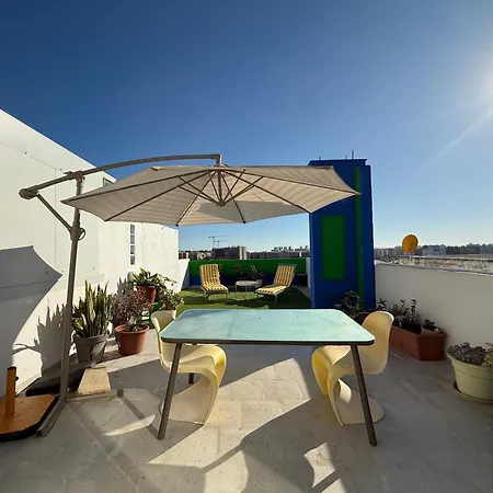 Petite Penthouse With The Sunniest Terrace In