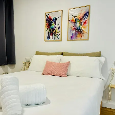 Ori B & Spacious Flat Close To The Center Appartamento